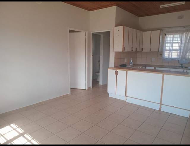 1 BEDROOM PROPERTY TO RENT IN BIRDSWOOD